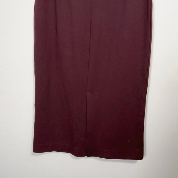 ‼️ 50% OFF ‼️🌟⭐️✨CLEARANCE SALE  ✨⭐️🌟 UNIQLO | MAROON MIDI PENCIL SKIRT - Picture 5 of 6
